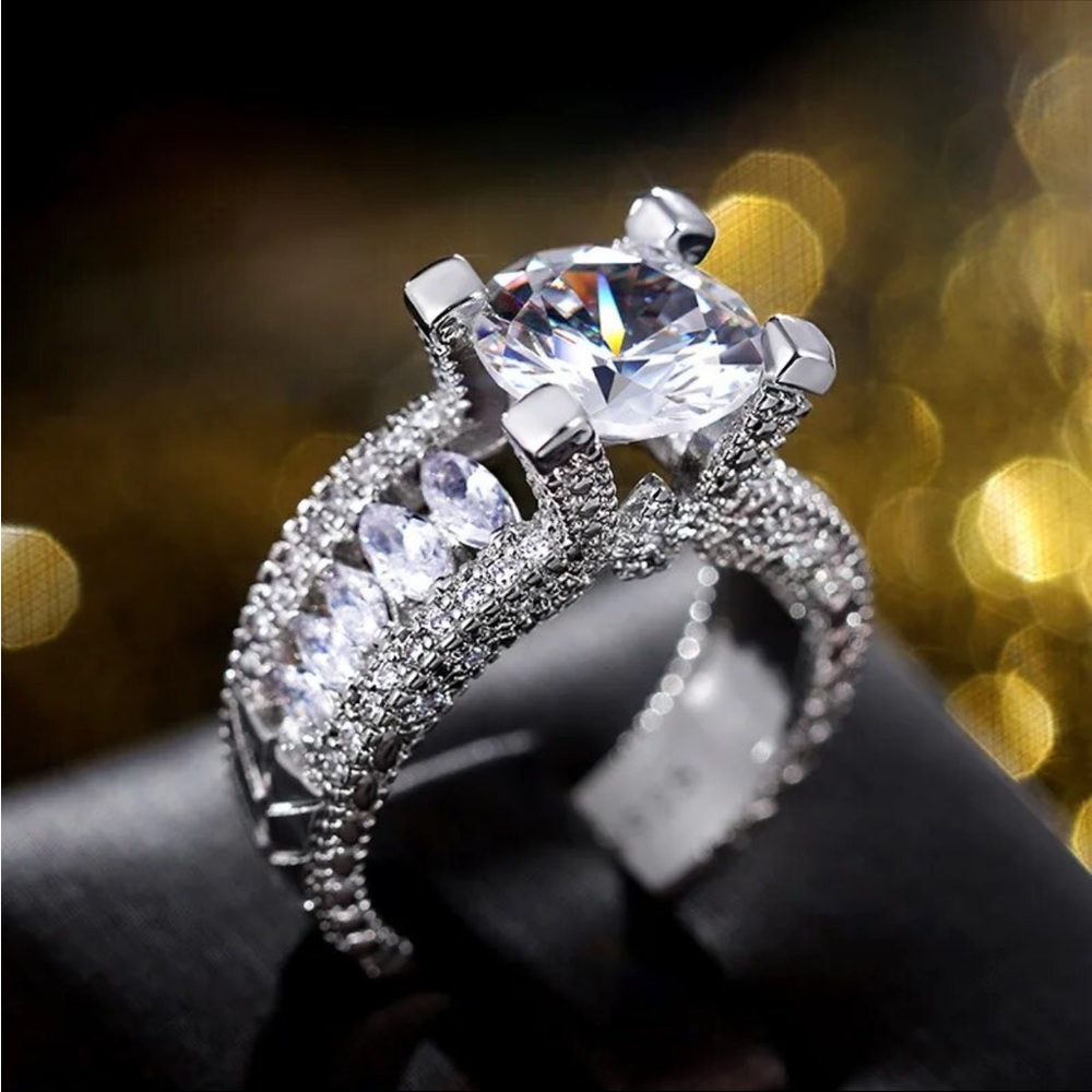 NEW 925 Sliver Color 18K White Gold Style Fashion Ring
